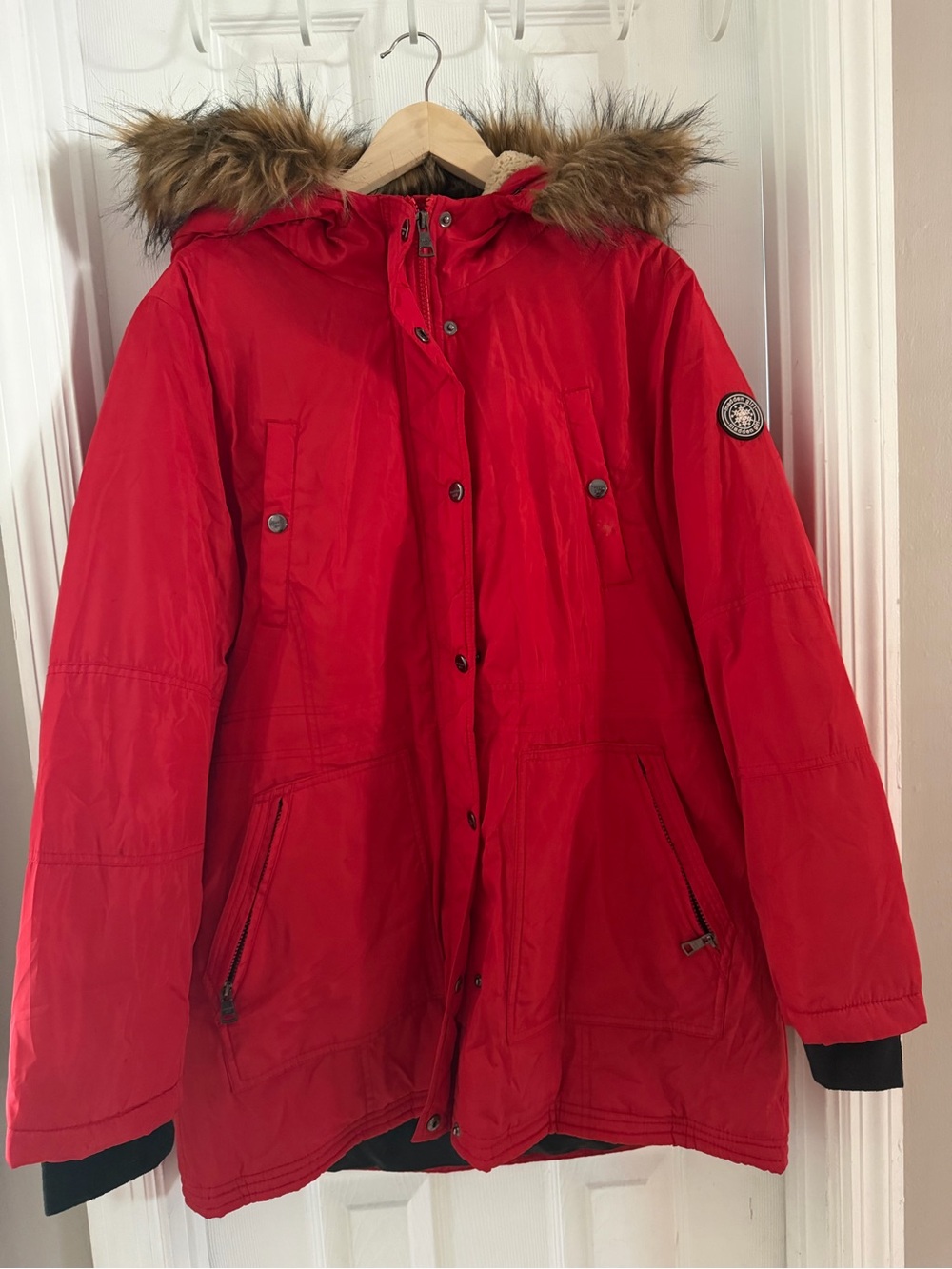 Madden Girl Red Faux-Fur Hooded Ski Parka